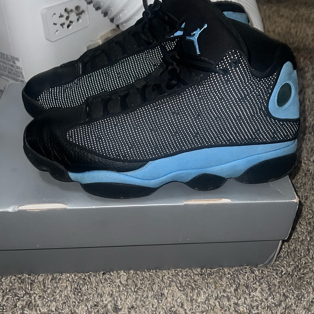 Jordan retro 13 university blue for sell